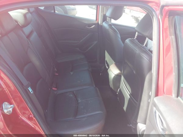 2018 MAZDA MAZDA3 TOURING