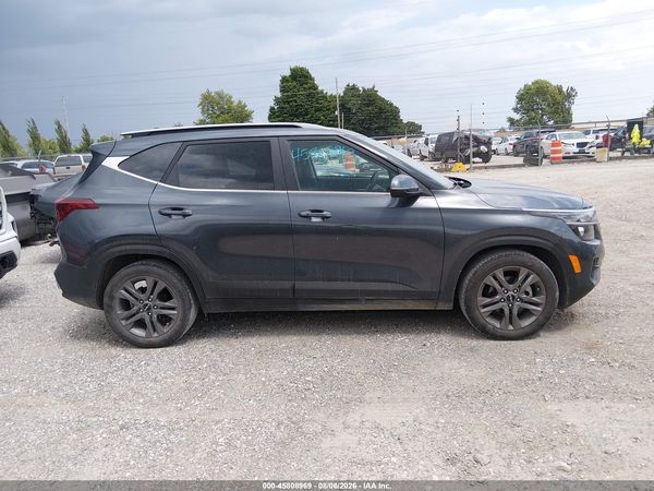 2023 KIA SELTOS S