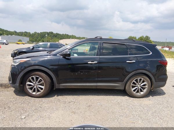 2017 HYUNDAI SANTA FE SE
