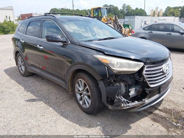 2017 HYUNDAI SANTA FE SE