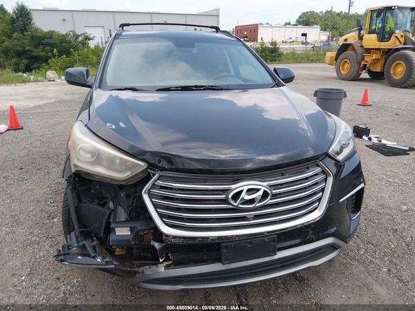 2017 HYUNDAI SANTA FE SE
