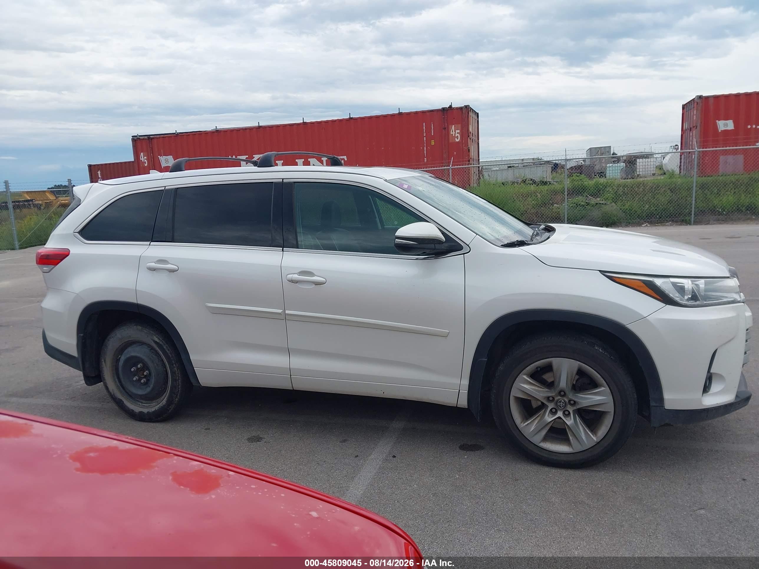 2017 TOYOTA HIGHLANDER LIMITED