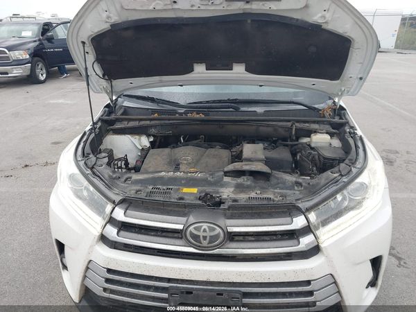 2017 TOYOTA HIGHLANDER LIMITED