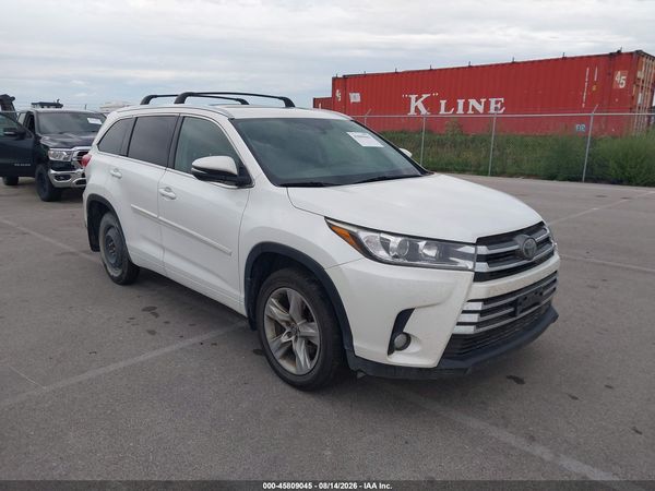 2017 TOYOTA HIGHLANDER LIMITED
