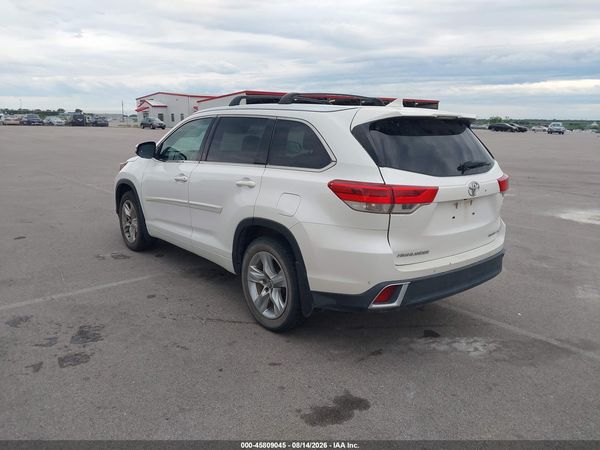 2017 TOYOTA HIGHLANDER LIMITED