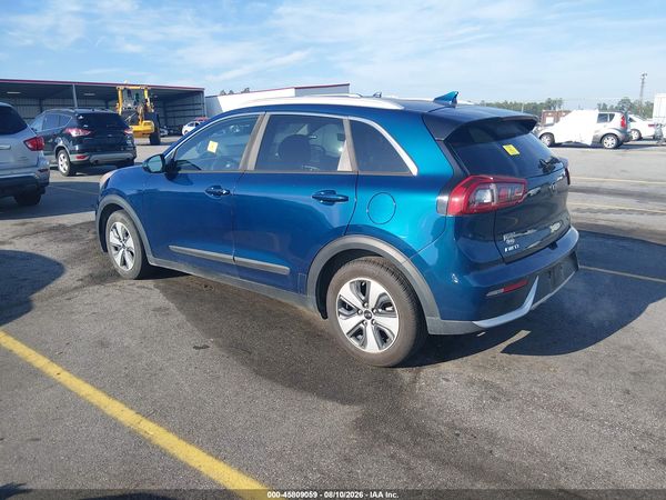 2017 KIA NIRO LX