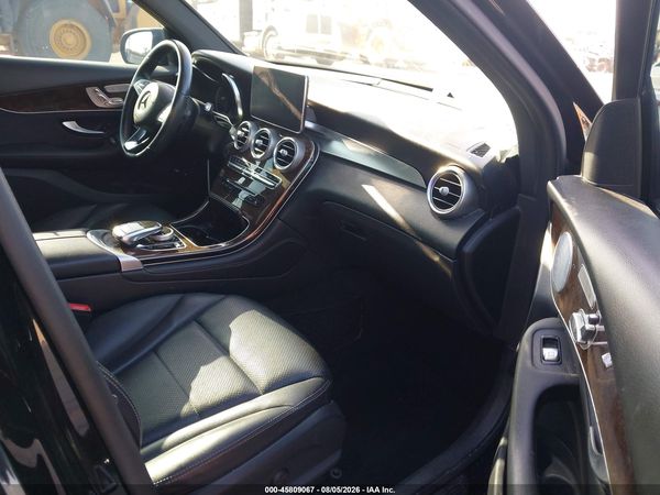 2019 MERCEDES-BENZ GLC 350E 4MATIC