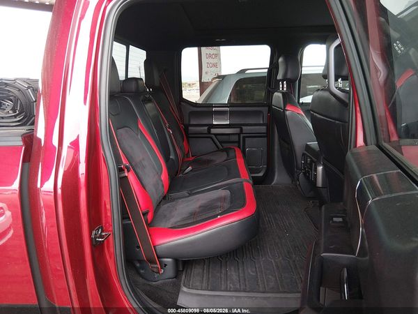 2017 FORD F-150 LARIAT