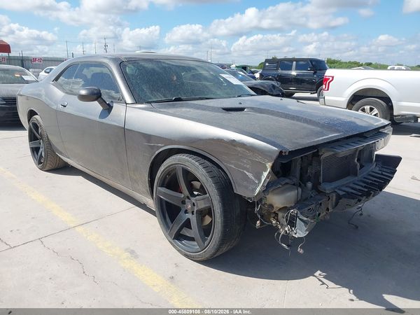 2013 DODGE CHALLENGER SXT
