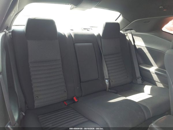 2013 DODGE CHALLENGER SXT