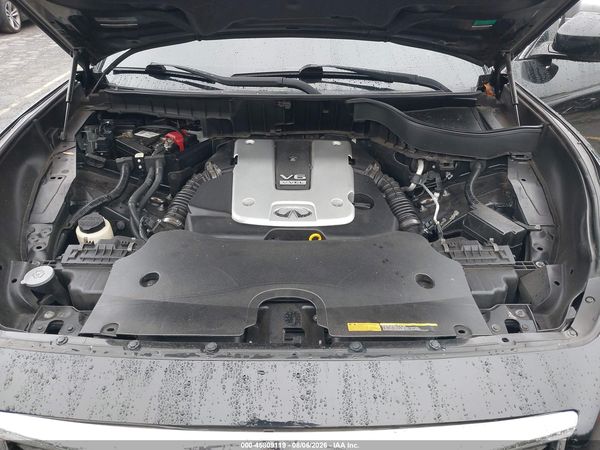 2017 INFINITI QX70