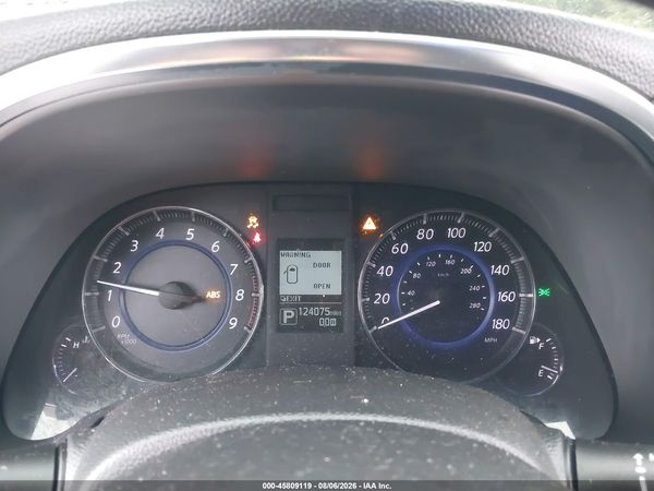 2017 INFINITI QX70