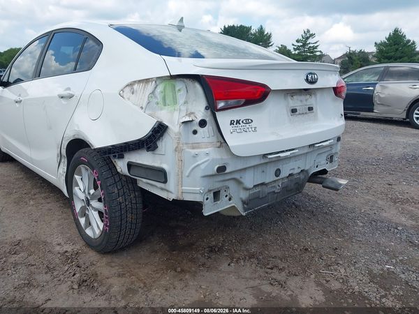 2017 KIA FORTE S