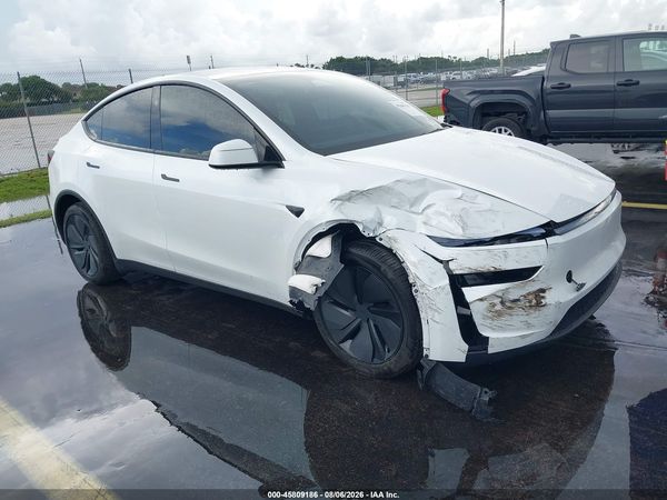 2026 TESLA MODEL Y