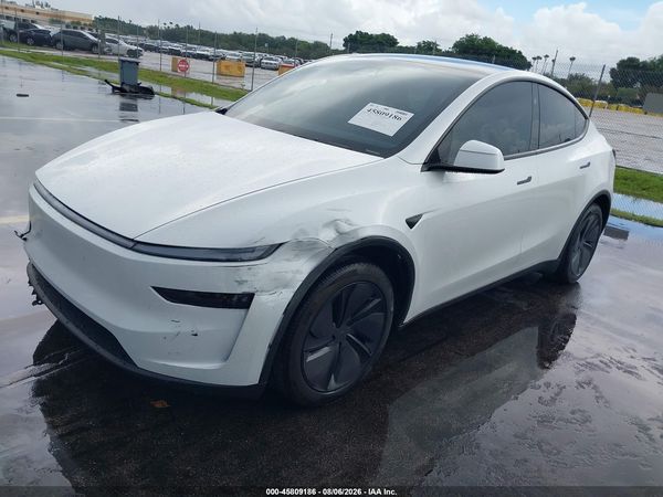 2026 TESLA MODEL Y