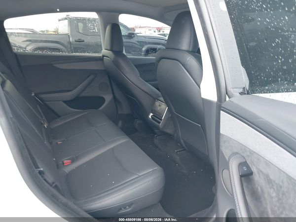 2026 TESLA MODEL Y