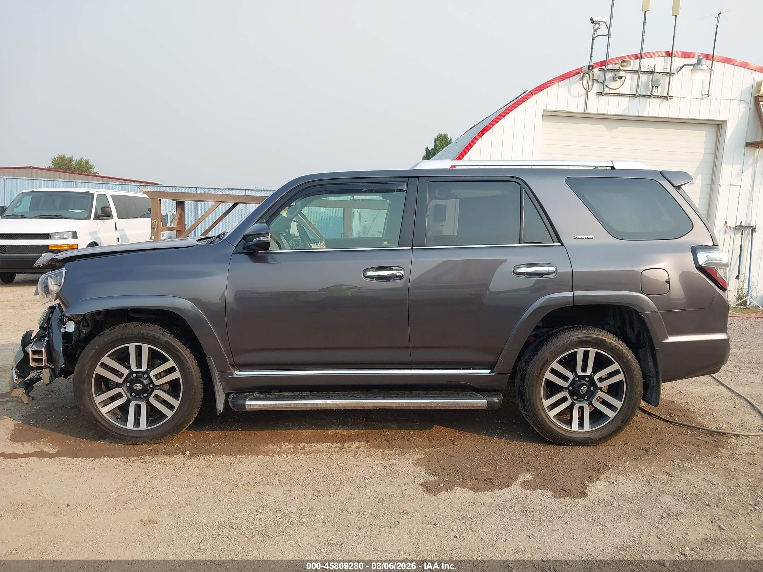 2018 TOYOTA 4RUNNER LIMITED