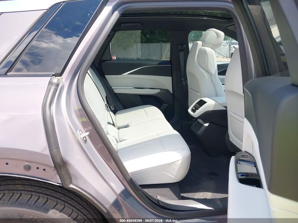 2026 CADILLAC LYRIQ LUXURY AWD