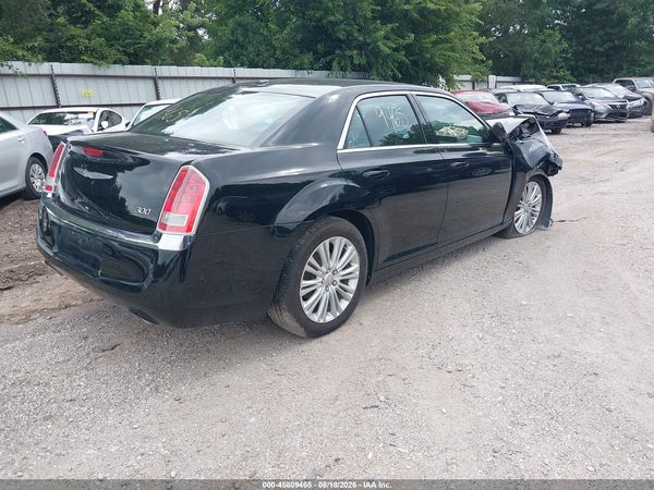 2014 CHRYSLER 300