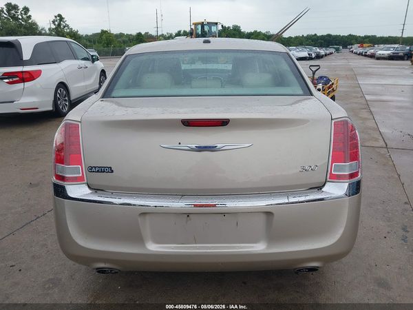 2012 CHRYSLER 300 LIMITED