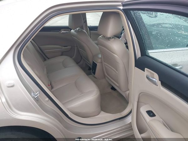 2012 CHRYSLER 300 LIMITED