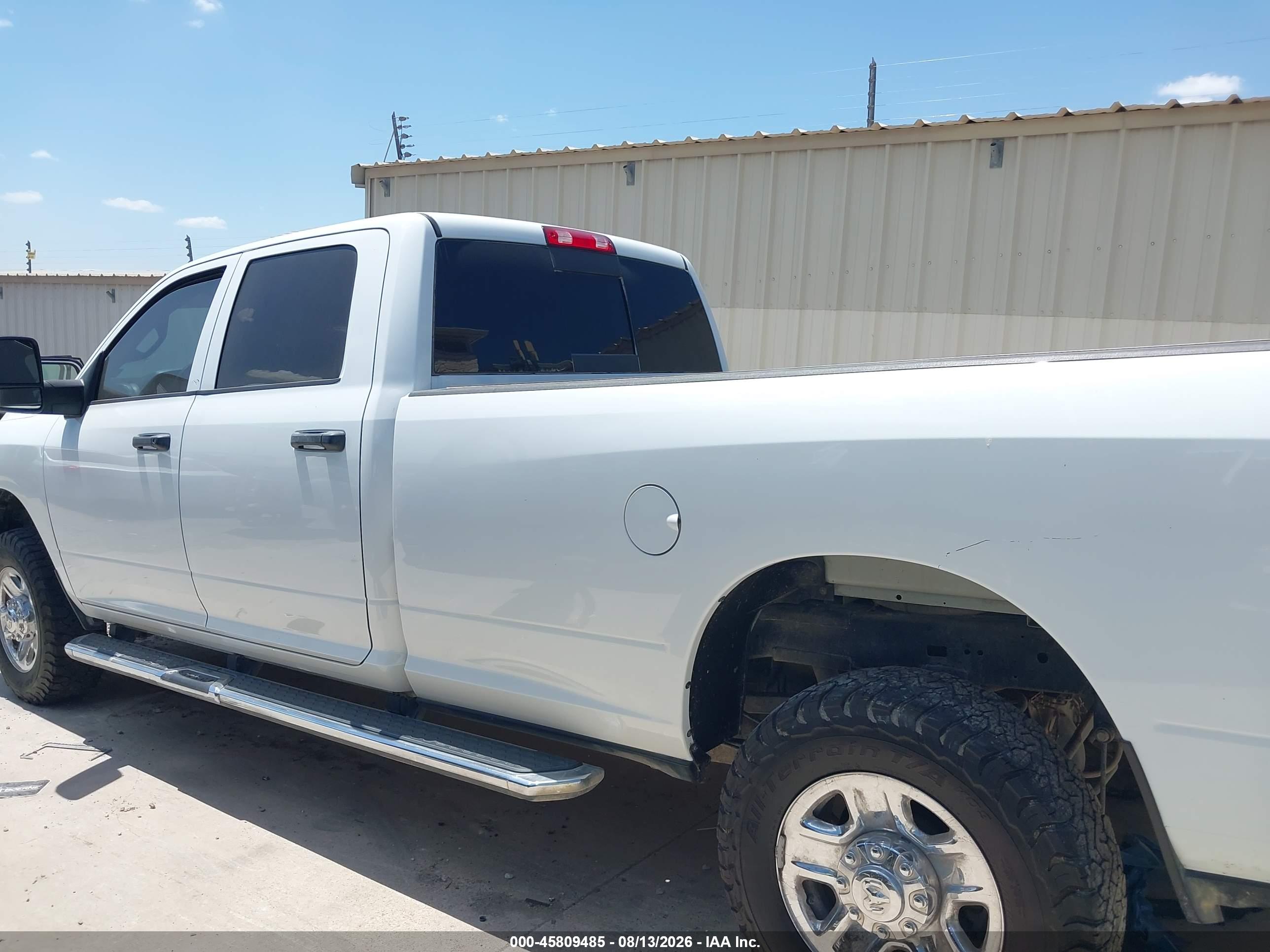2023 RAM 2500 TRADESMAN  4X4 8' BOX