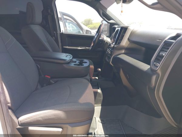 2023 RAM 2500 TRADESMAN  4X4 8' BOX