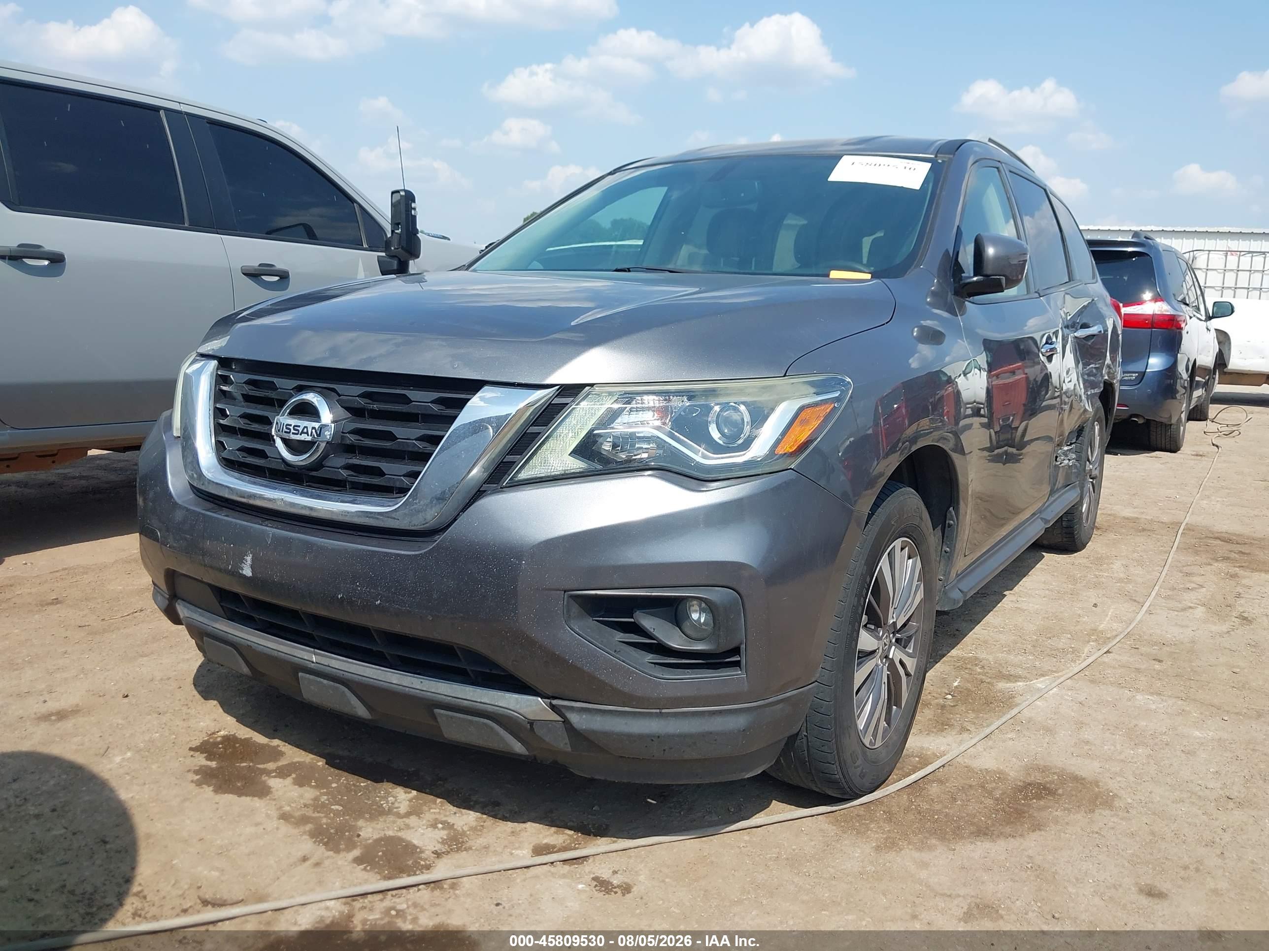 2019 NISSAN PATHFINDER SV — I2