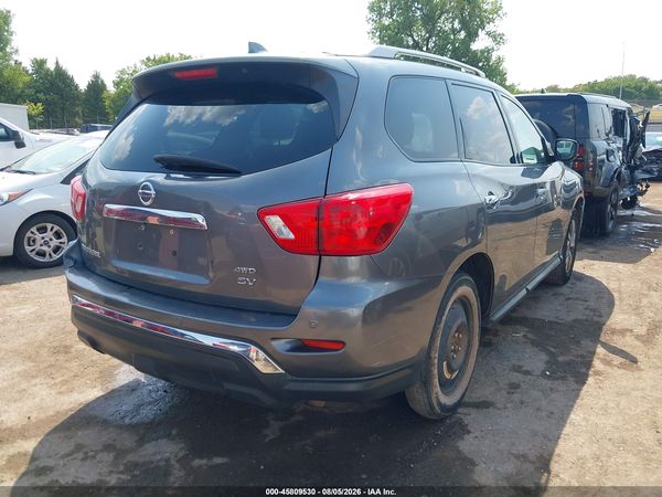 2019 NISSAN PATHFINDER SV — I4