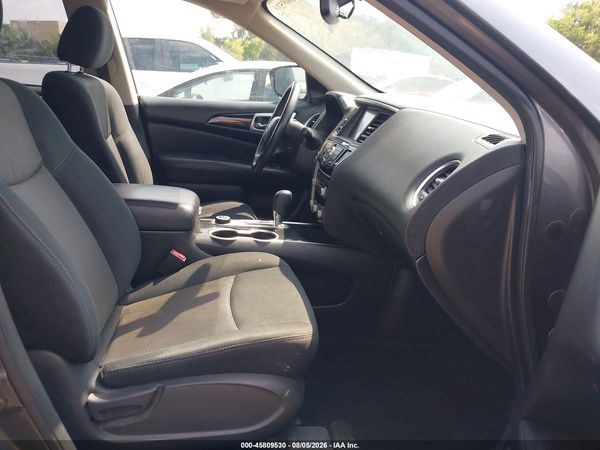 2019 NISSAN PATHFINDER SV — I5
