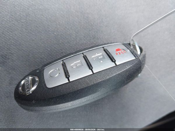 2019 NISSAN PATHFINDER SV — I11