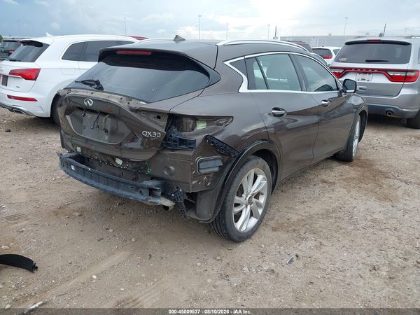 2017 INFINITI QX30 PREMIUM