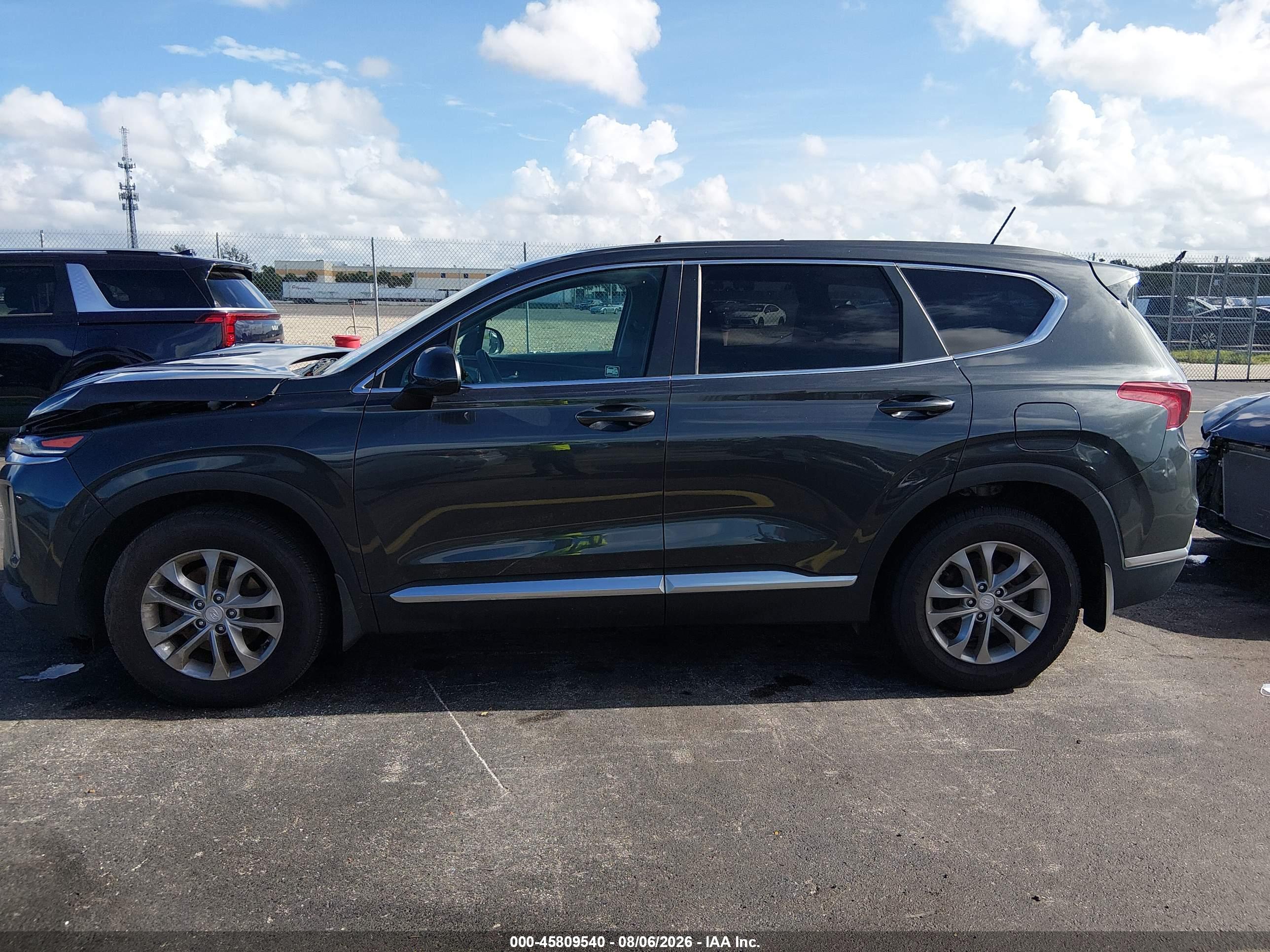 2020 HYUNDAI SANTA FE SE