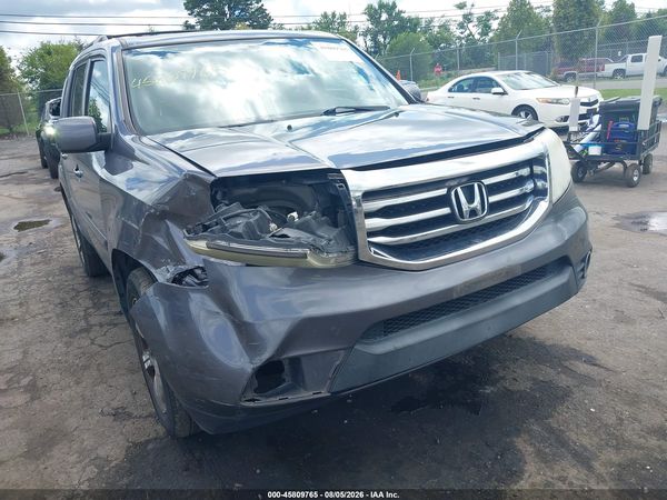 2015 HONDA PILOT SE