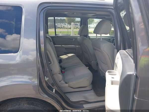 2015 HONDA PILOT SE
