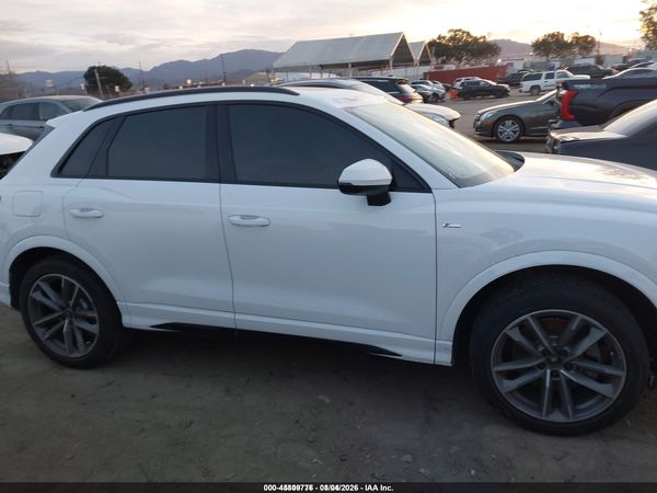2022 AUDI Q3