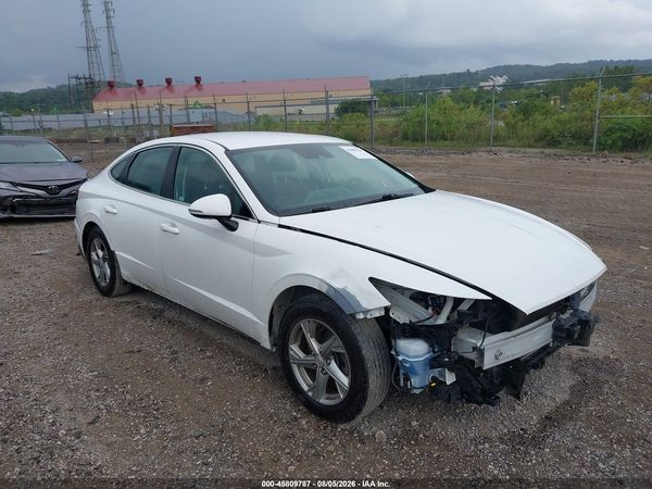 2022 HYUNDAI SONATA SE