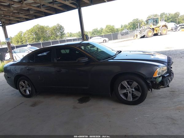 2014 DODGE CHARGER SE