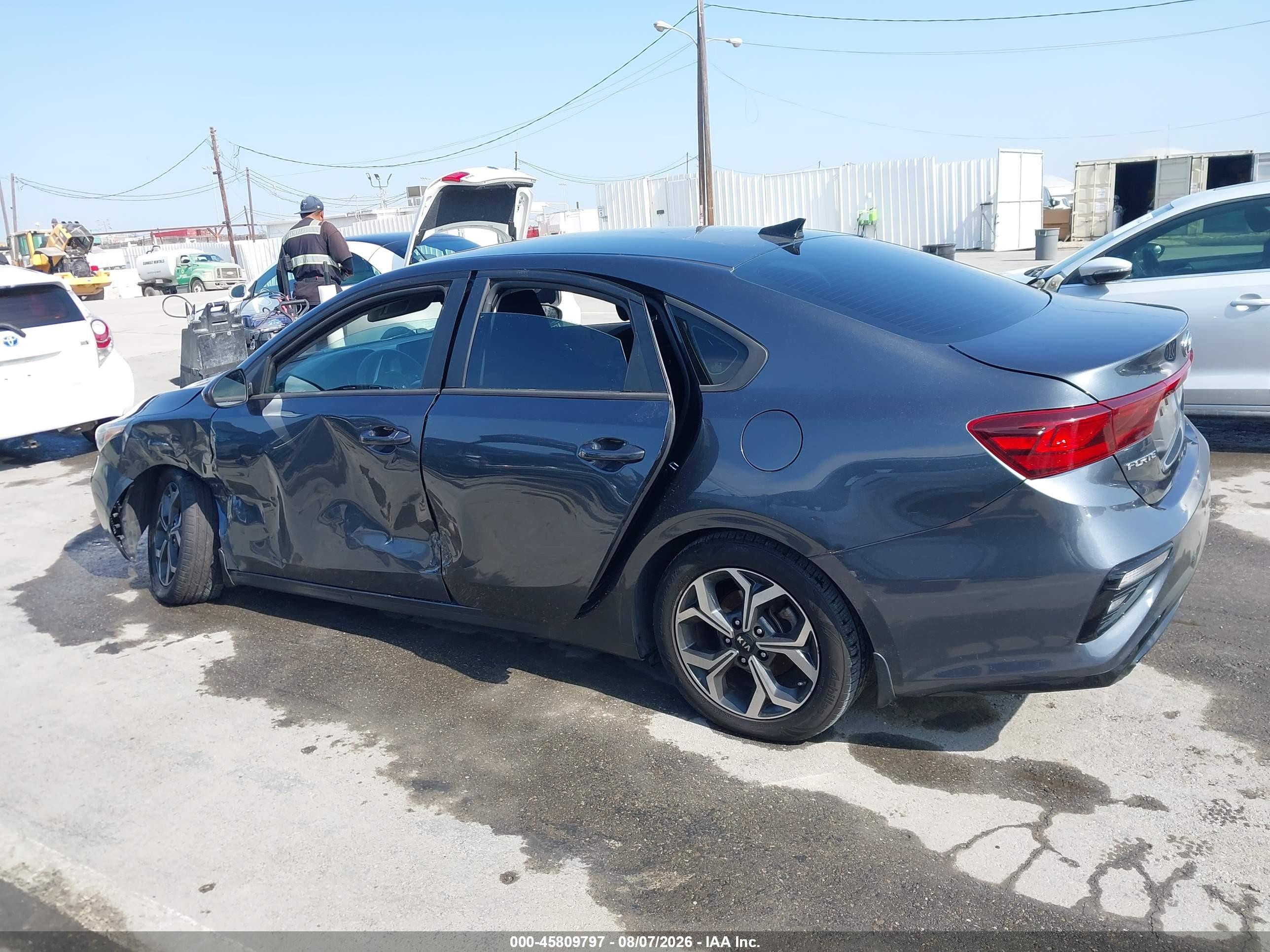 2020 KIA FORTE LXS