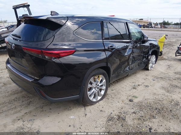 2020 TOYOTA HIGHLANDER LIMITED