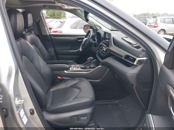 2022 TOYOTA HIGHLANDER HYBRID LIMITED