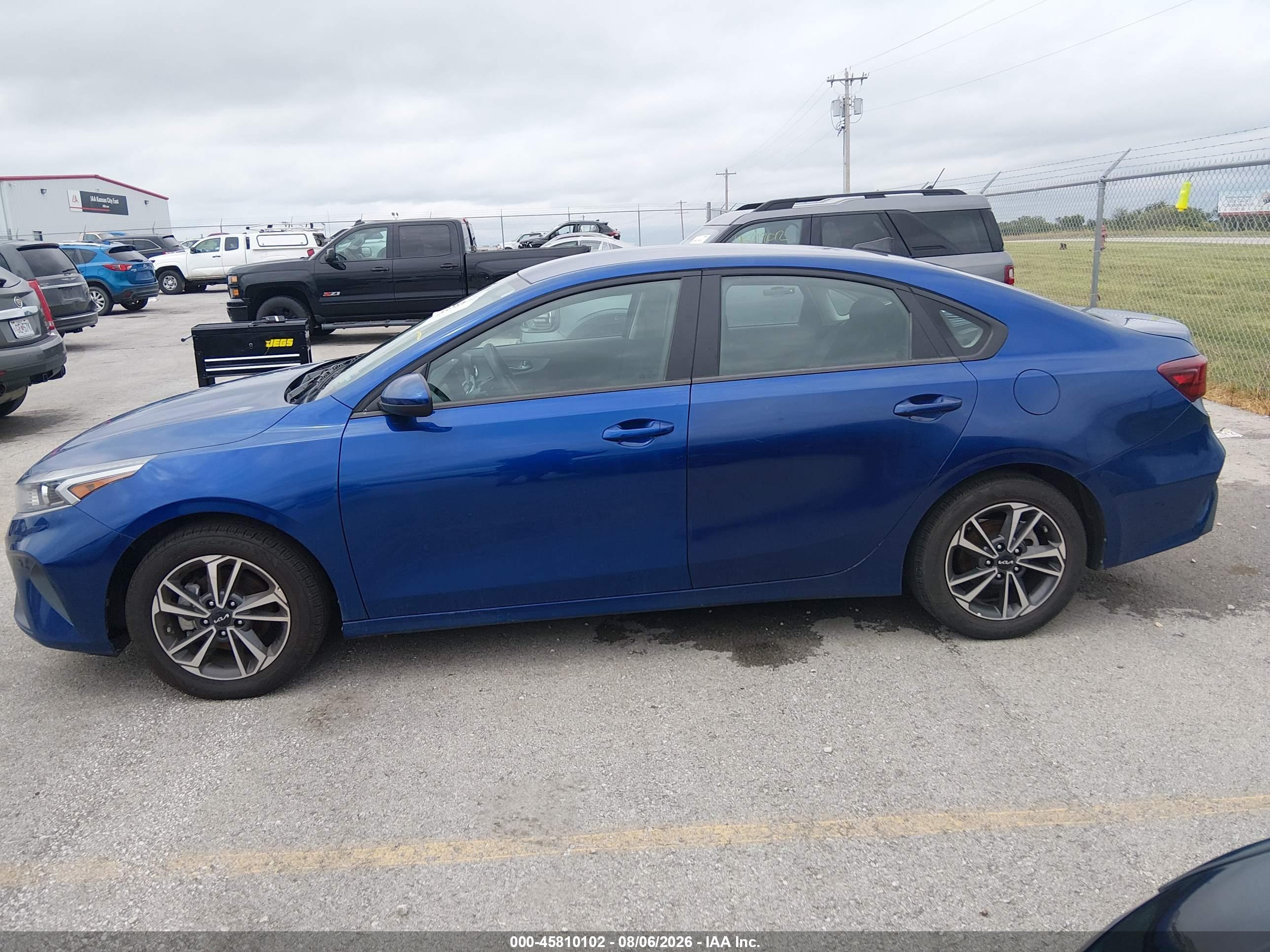 2024 KIA FORTE LXS