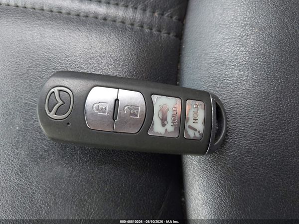 2017 MAZDA MAZDA3 TOURING