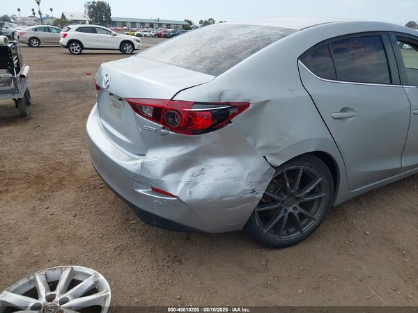 2017 MAZDA MAZDA3 TOURING