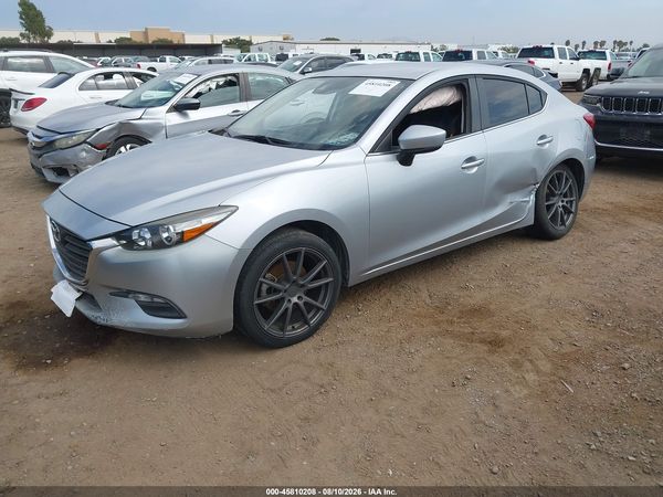 2017 MAZDA MAZDA3 TOURING