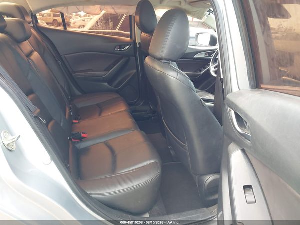 2017 MAZDA MAZDA3 TOURING