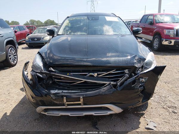 2017 VOLVO XC60 T5 DYNAMIC