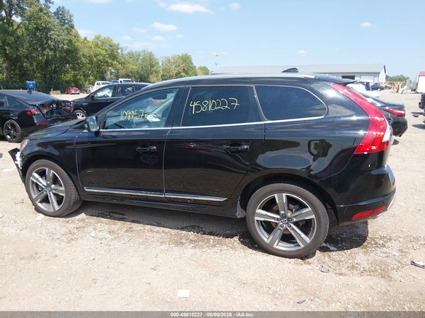 2017 VOLVO XC60 T5 DYNAMIC