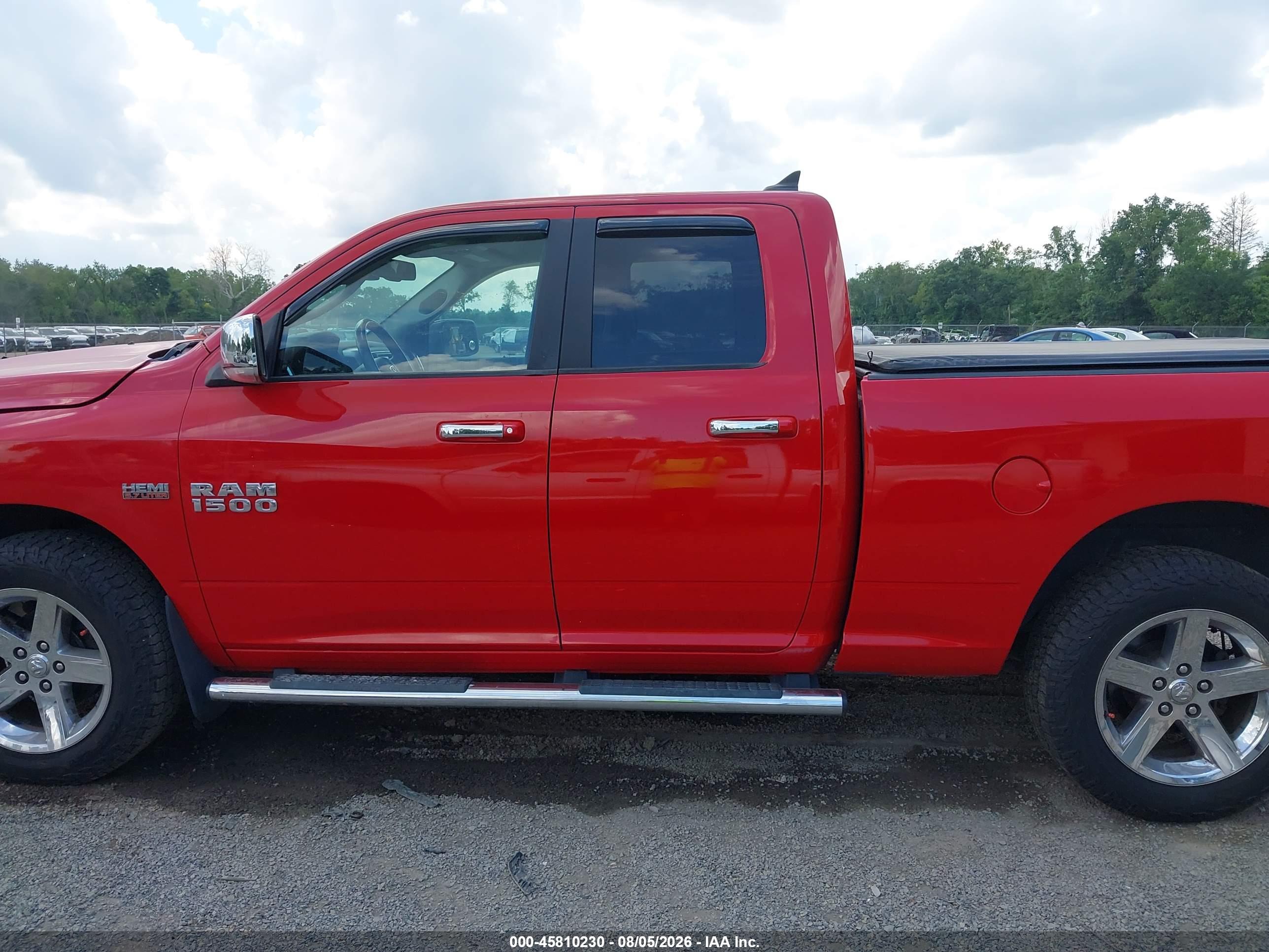 2017 RAM 1500 BIG HORN  4X4 6'4 BOX