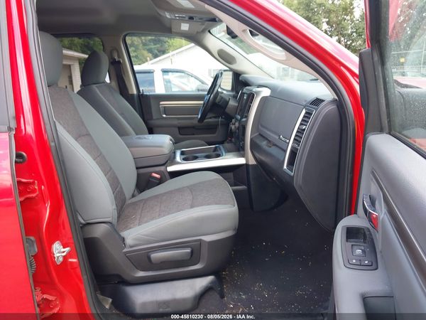 2017 RAM 1500 BIG HORN  4X4 6'4 BOX